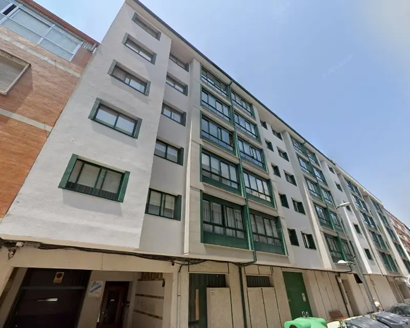 Local en Alquiler en Marín 223.84 m²