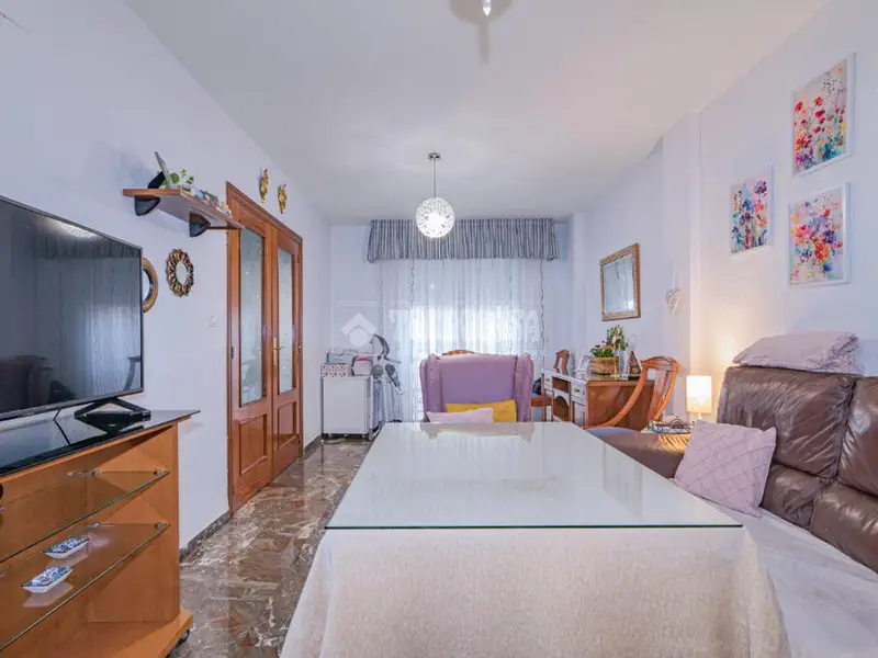 Casa adosada en venta cerca de Granada