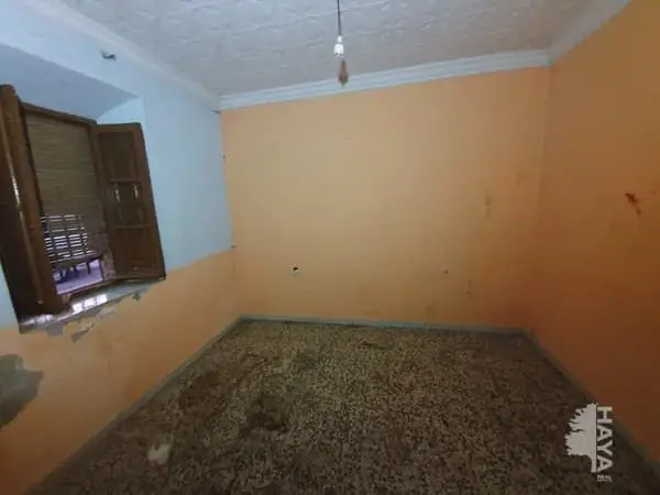 Piso en venta en Puertollano con garaje y patio