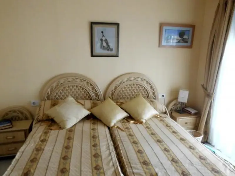 Habitacion Alquiler Marbella Espa	


a