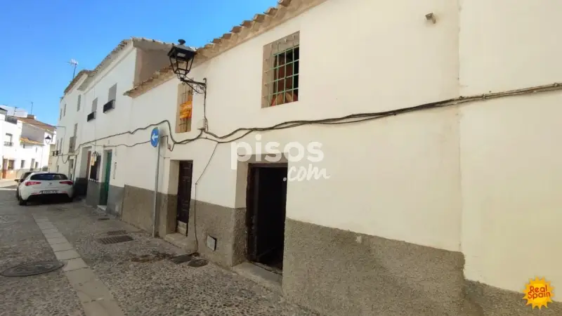 Casa en Venta Velez Rubio: Reforma Integral o Ampliacion