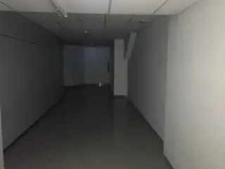 Local Comercial 168m2 Terrassa con Ascensor