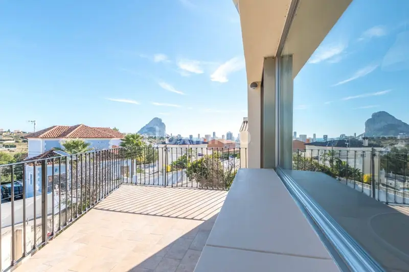 Apartamento en Alquiler Calpe 4 Dormitorios Piscina Privada