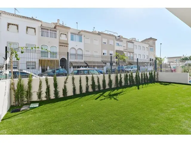 Nueva Promoción 300m Playa Torrevieja Costa Blanca