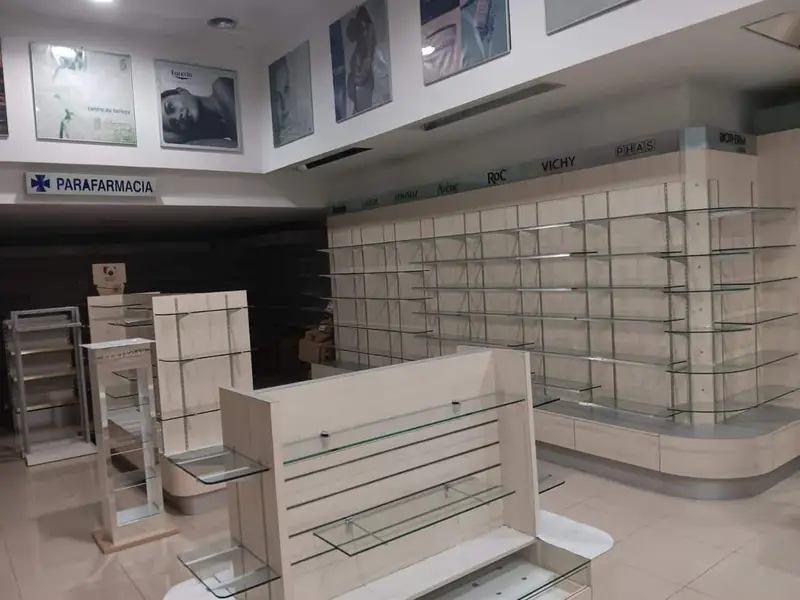 Local Comercial en Alquiler A Estrada Centro