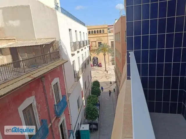 Alquiler Habitacion Amueblada Pueblo Viejo Cerca Ayuntamiento