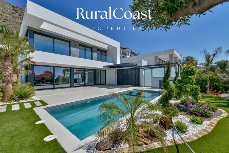 Chalet en venta en Golf Bahía, Finestrat, Alicante