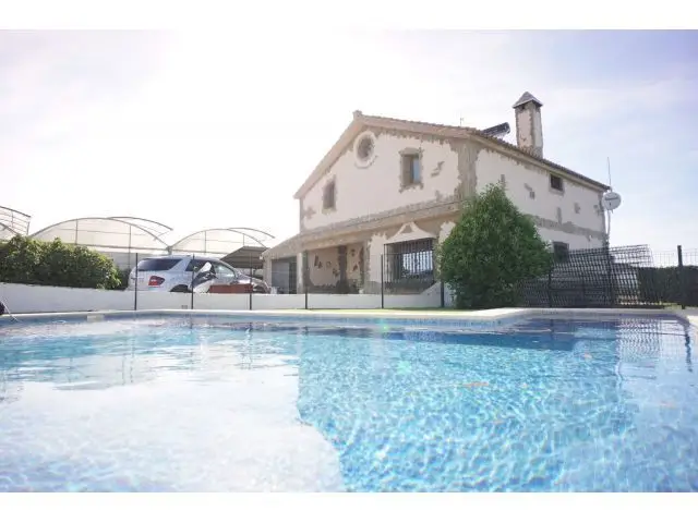 Chalet en Alquiler Chipiona con Piscina y Jardin