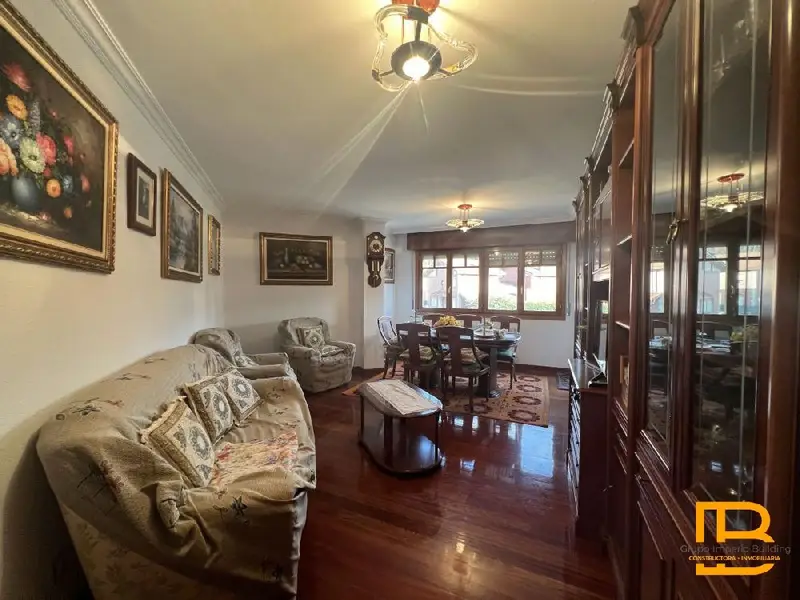 Venta Piso Amueblado Ampuero 3 Dormitorios Terraza Ascensor