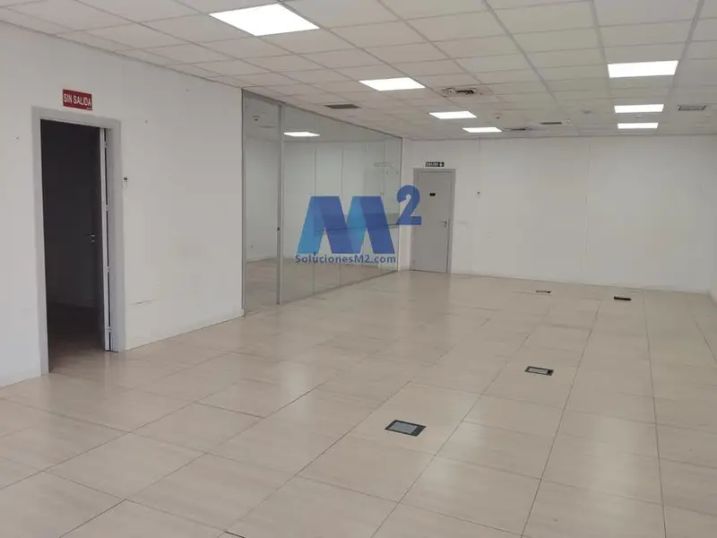 Alquiler Oficina 100m2 Rejas San Blas Vigilancia 24h