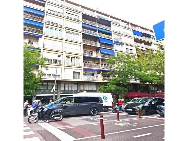 Oficina en Alquiler Calle Ganduxer Barcelona