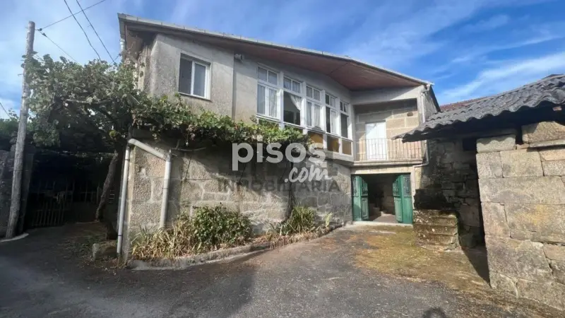 Casa en venta en Vilamarín 200m2 3 habitaciones