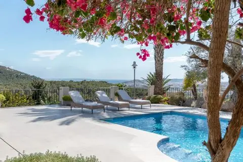 Casa Villa 3 Dormitorios en Venta Jesus Ibiza