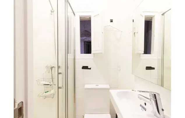 Alquiler de Habitaciones en Piso Amueblado en Barcelona