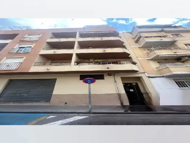 Apartamento en venta Torrevieja 3 Dormitorios 2 Baños Cerca de la Playa