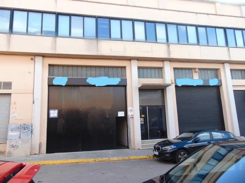 Venta Local Comercial 2000m2 Manresa Excelente Oportunidad