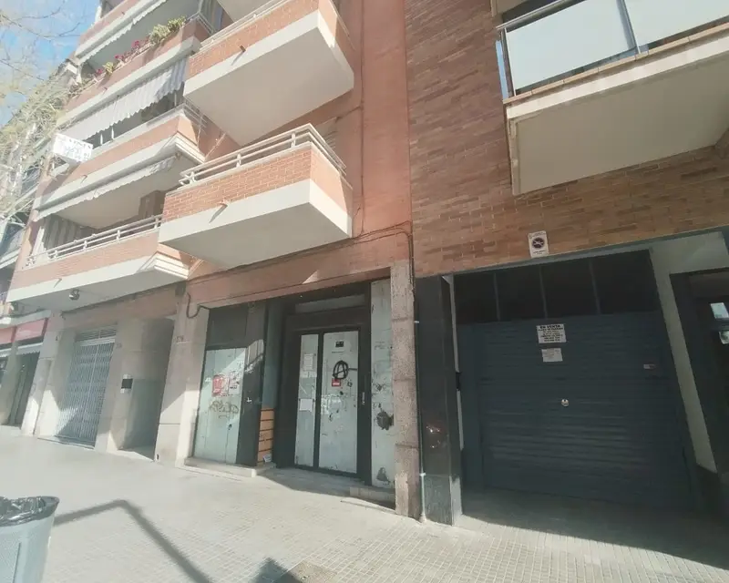 Local en Venta Sant Vicenç dels Horts Mossén Jacint Benavent