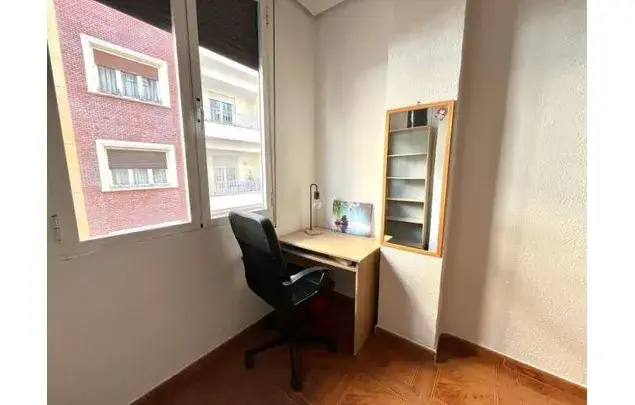 Apartamento 3 Dormitorios 135m2 Madrid Amueblado