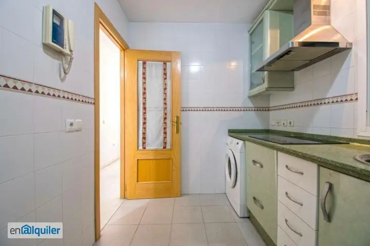 Alquiler piso 3 habitaciones ascensor San Pablo Santa Justa