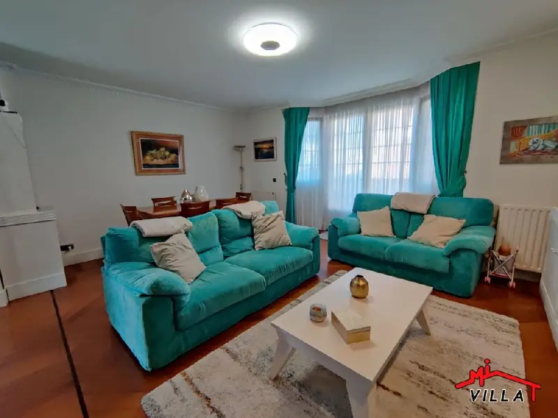 Chalet Pareado en Laredo con Jardin y Piscina