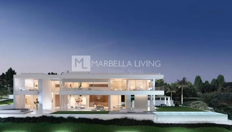 Terrenos en Venta Nueva Andalucia Malaga