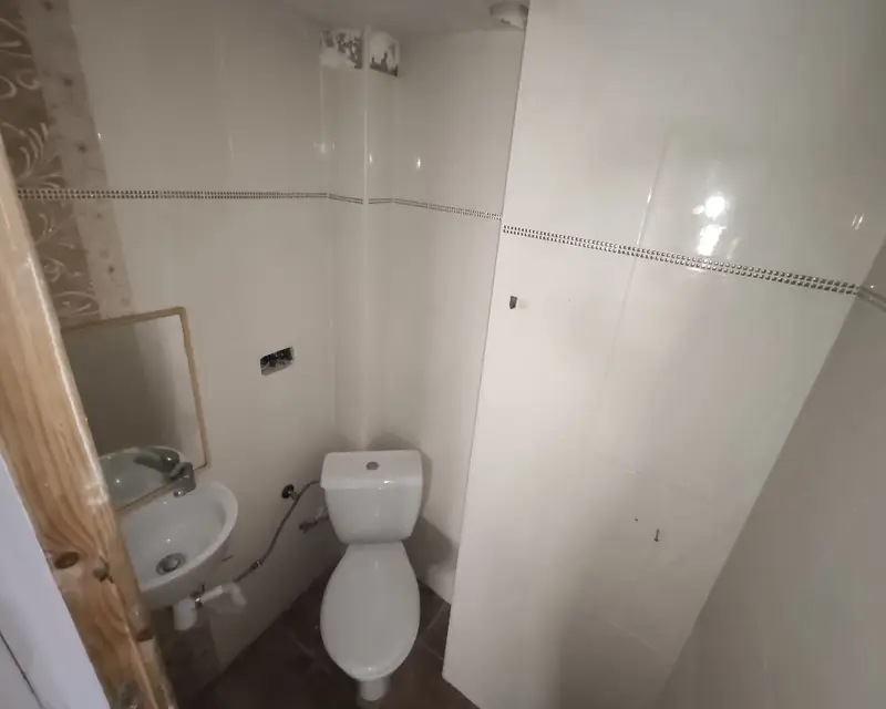 Local comercial 381m2 Montcada i Reixac