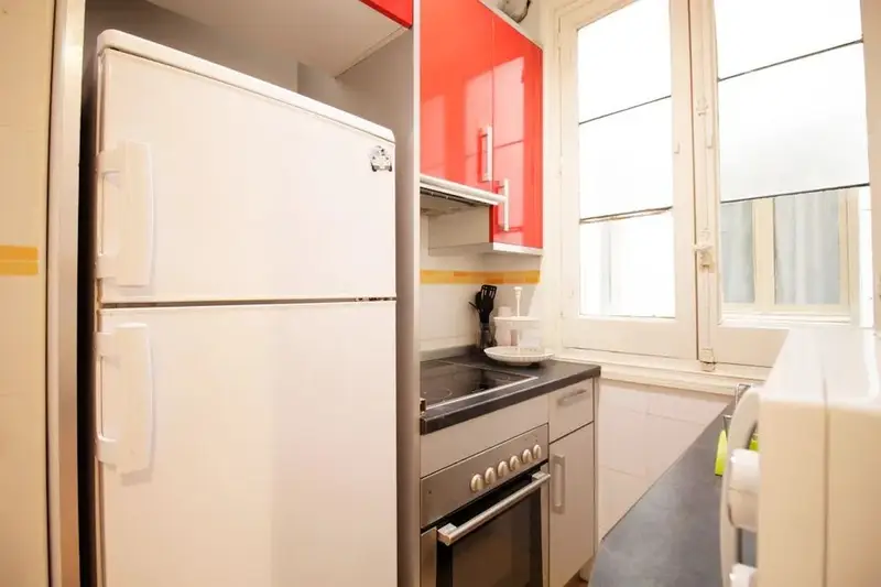 Apartamento en Alquiler Madrid 2 dormitorios 1 ba
C3B1o