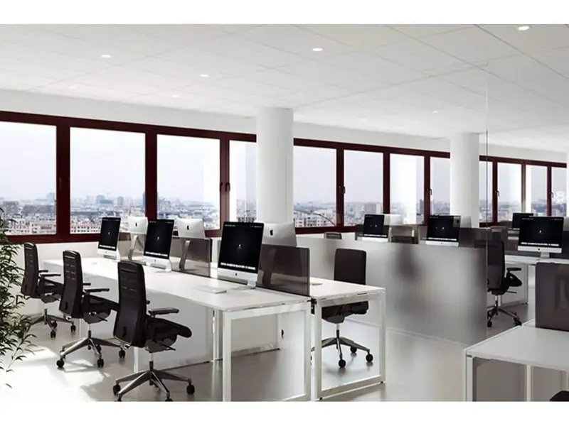 Oficina en Alquiler Madrid Las Tablas zona de negocios