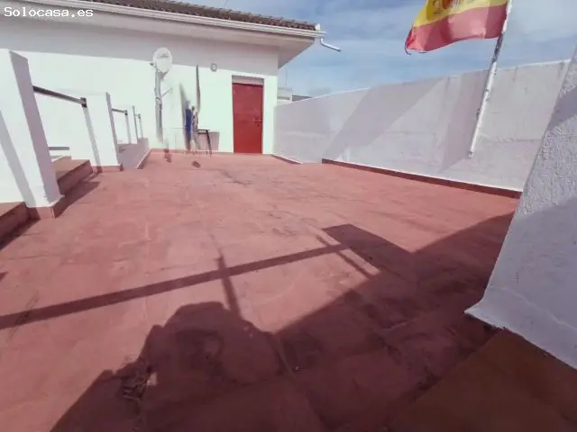 Chalet en Venta en Aljucen Badajoz con Albergue