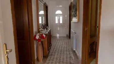 Chalet Pareado con Casa de Invitados en Meiras