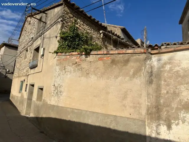 Viviendas de 2 y 3 habitaciones con jardin y patio en Almudevar