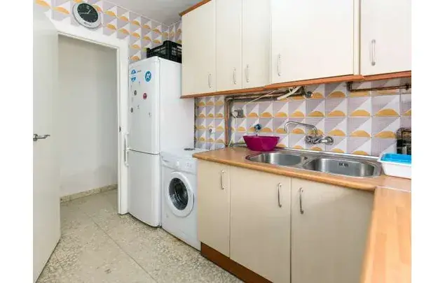 Alquiler Habitacion 105m2 Granada Centro Cerca Alhambra