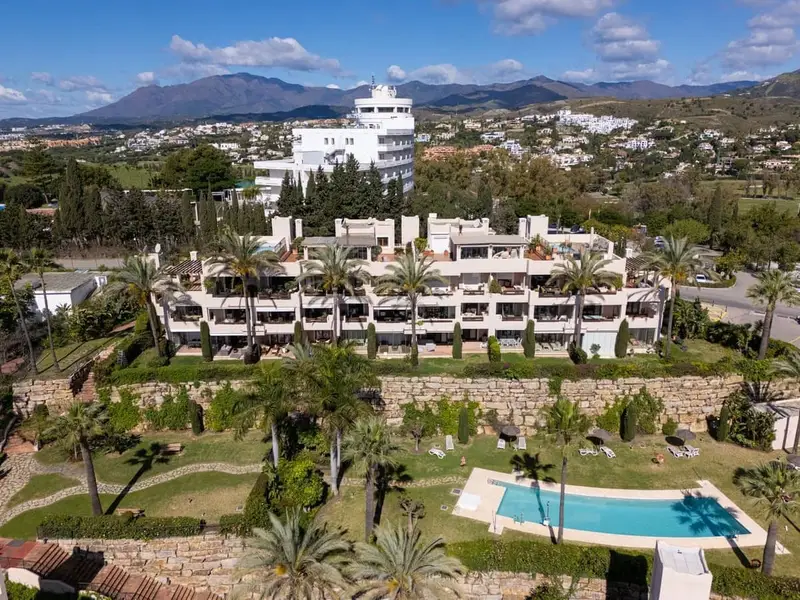 Apartamento en Paraiso Hills Estepona con Vistas Panoramicas