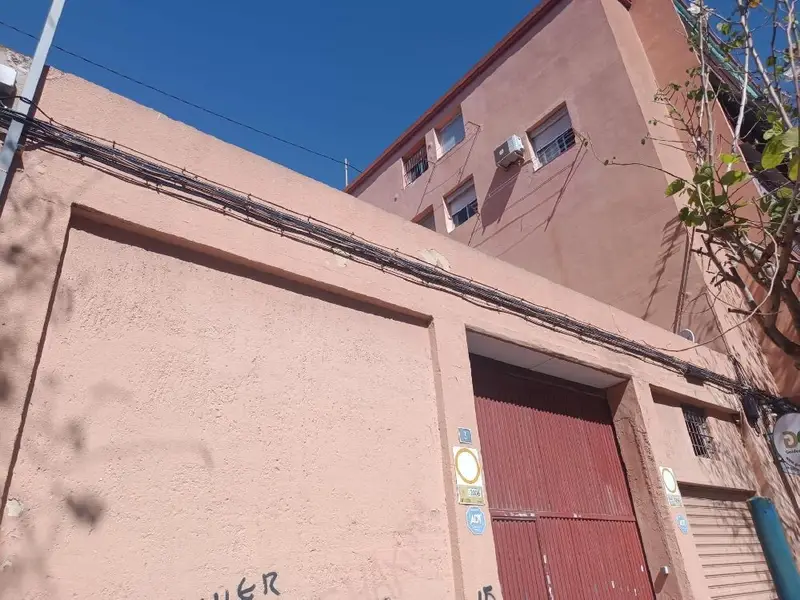 Venta Local Comercial a Estrenar en Carolinas Campoamor