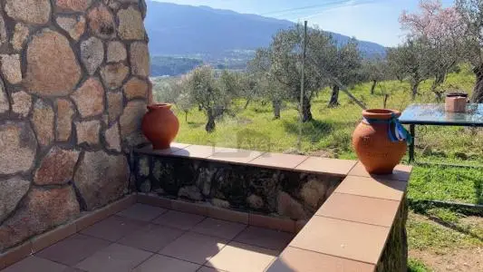 Chalet en venta en Hervas, Caceres