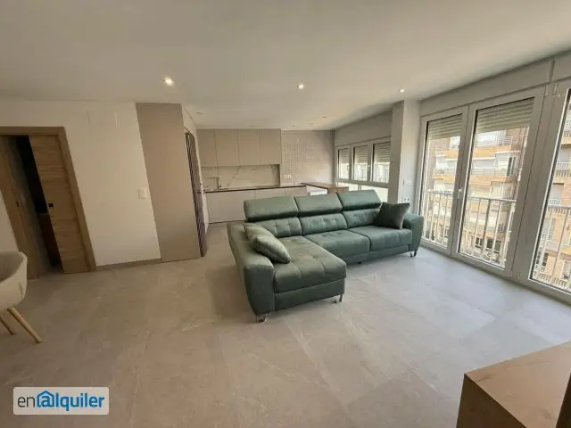 Alquiler Piso Centro Granada 3 Dormitorios 2 Baños Reformado
