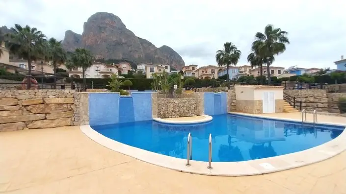 Villa en Venta Polop 3 Dormitorios Piscina Comunitaria
