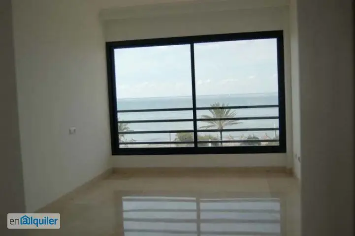 Precioso Piso con Vistas al Mar 2 Dormitorios y Terraza