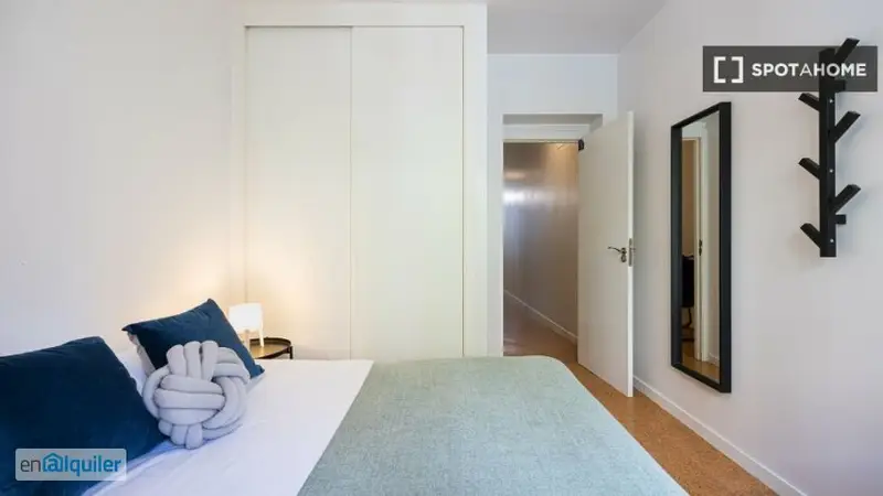 Habitacion Luminosa en Alquiler en Retiro