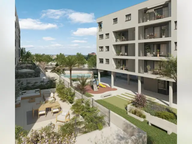 Piso de 2 Dormitorios en venta Alicante, España