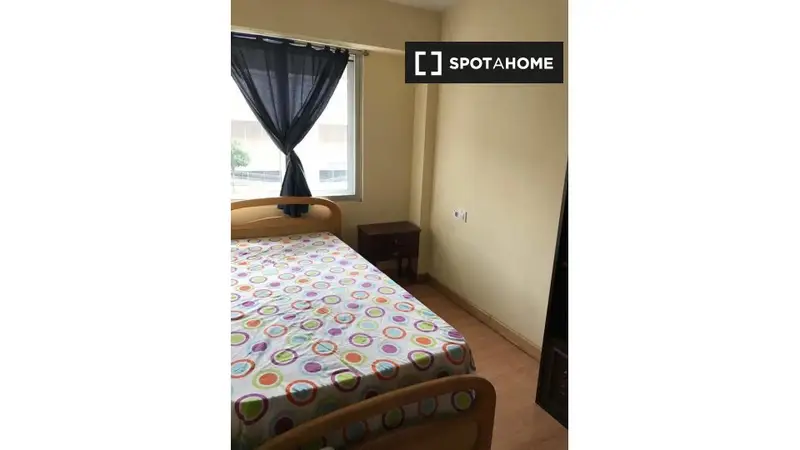 Habitación en piso compartido en Vigo