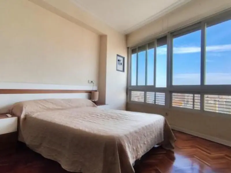 Venta Piso Lujo 3 Dormitorios Almería Centro Cerca Playa