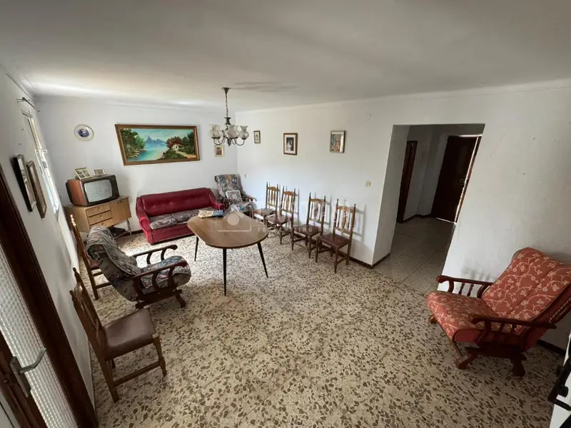 Casa en Venta Ardales Dos Plantas Amplio Solar