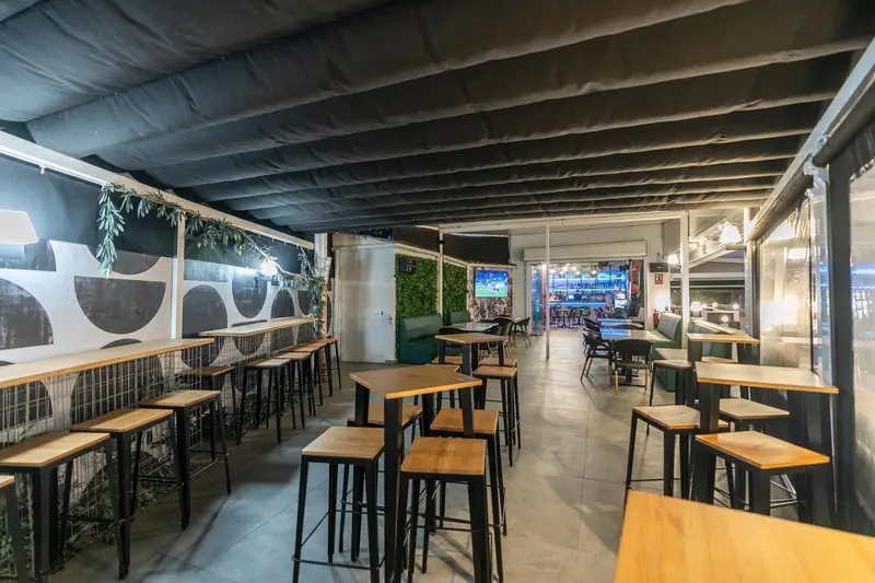 Lounge Bar en Alquiler en Nueva Andalucía Marbella