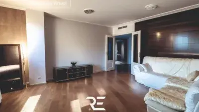 Piso en Venta Vila Real 4 Dormitorios 2 Baños 130m2