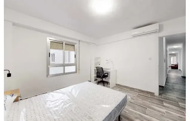 Habitaci
ón 130m
² Catarroja