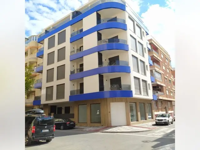 Apartamento 2 Dormitorios Torrevieja Piscina Solarium