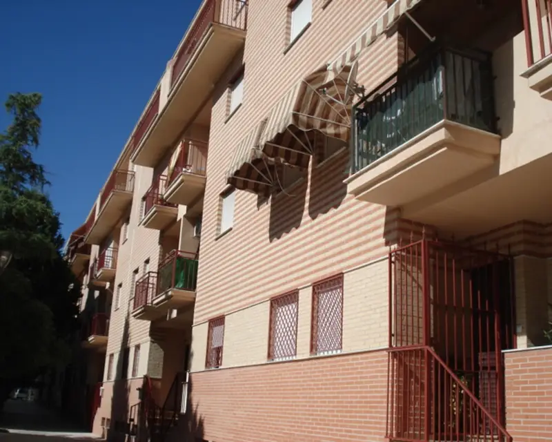 Apartamento 95m2 3 habitaciones 2 baños Santa Fe Granada