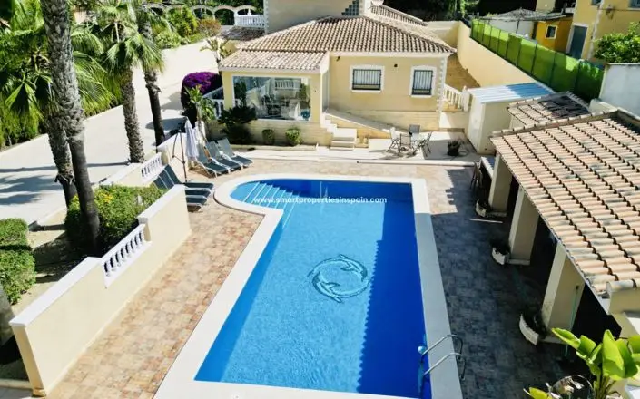Villa 6 Dormitorios Piscina Privada La Marina