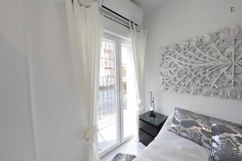 Habitacion Doble con Baño Privado y Balcon